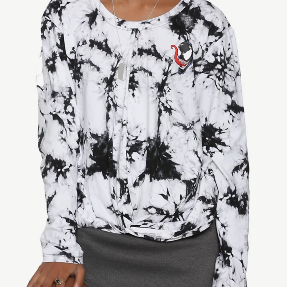 Marvel Venom long sleeve black and white